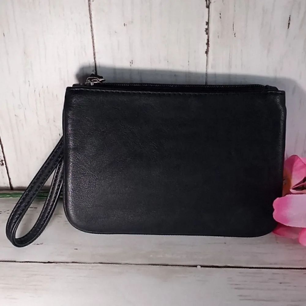 Corner Zip Wristlet - Picture 2 of 3